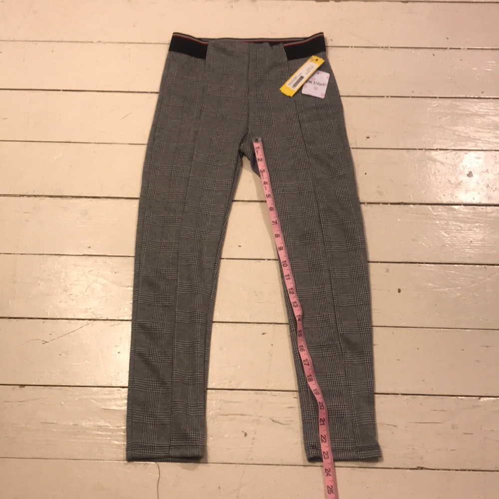 Girls Nine One Eight Kristine Ponte Capri Legging